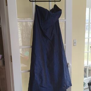 Chic Navy Strapless Evening Dress